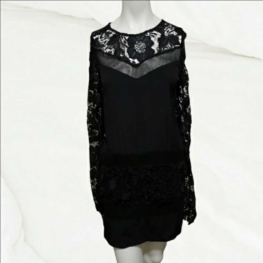 ASTR large black lace long sleeve Rayon blend mini dress - Picture 9 of 10